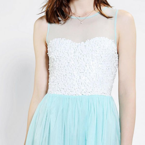 NEW Pins And Needles Mesh Sequin Fit & Flare Dress - Picture 2 of 8